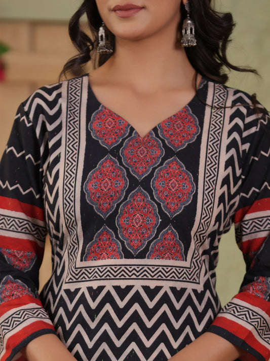 Span Black V Neck Cotton Cord Set