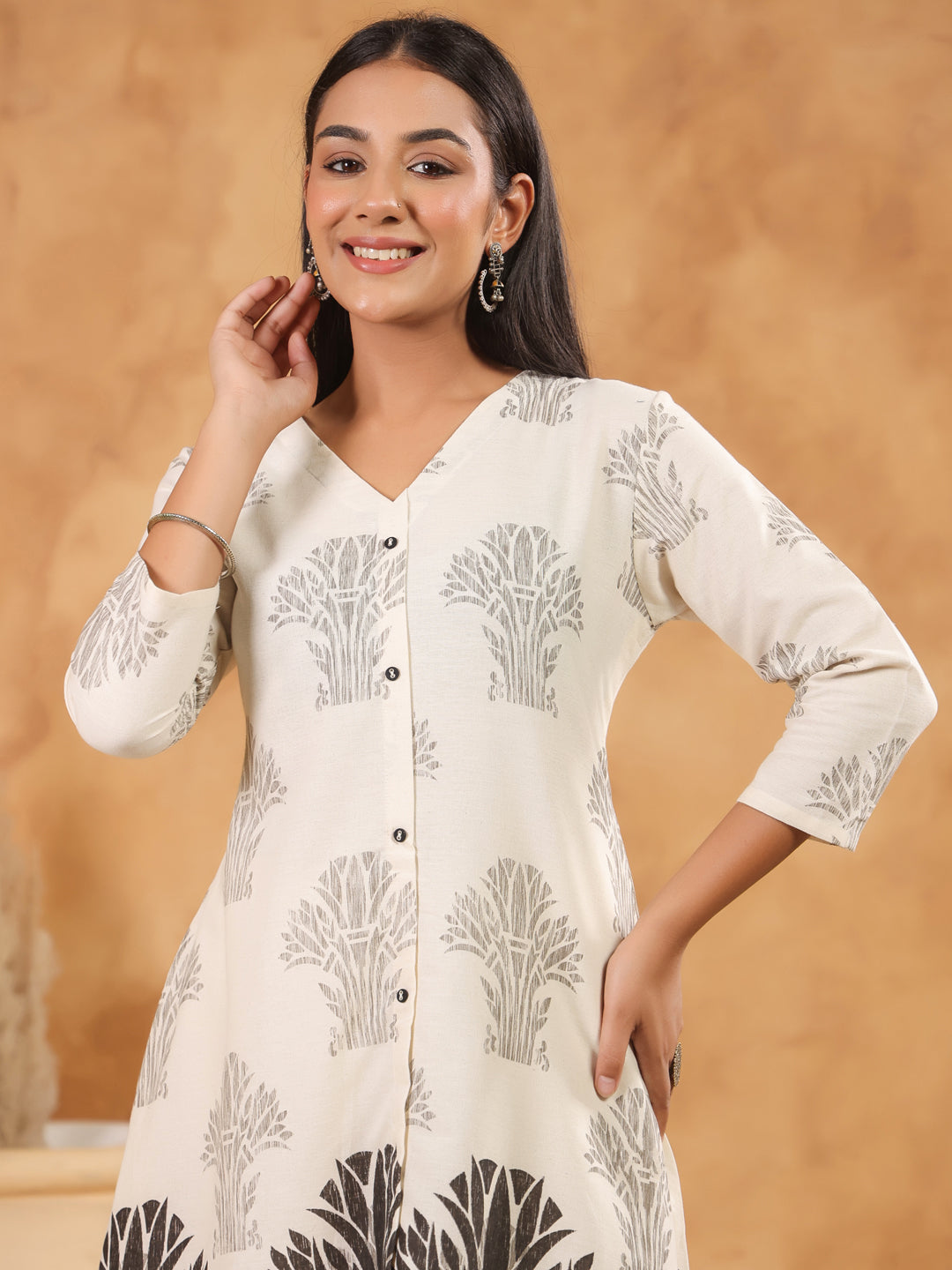 Span White V Neck Cotton Co-Ord Set(Set of 2)