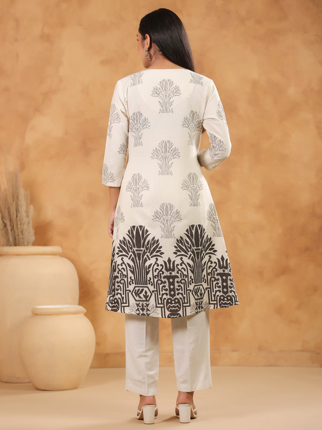 Span White V Neck Cotton Co-Ord Set(Set of 2)