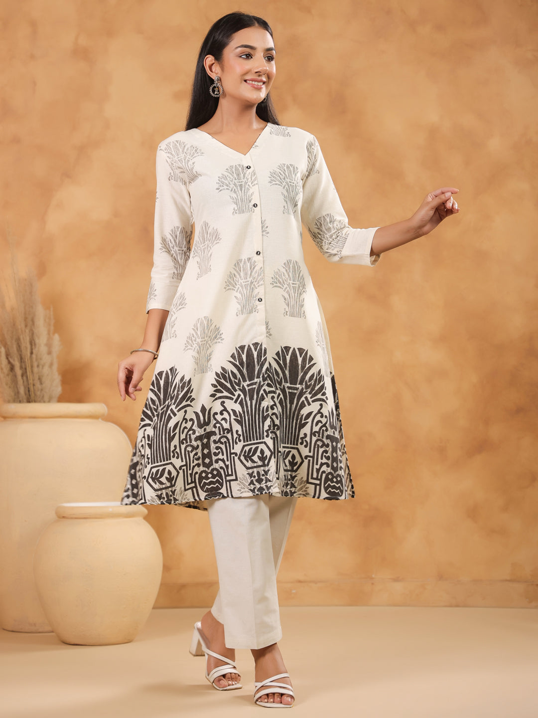 Span White V Neck Cotton Co-Ord Set(Set of 2)