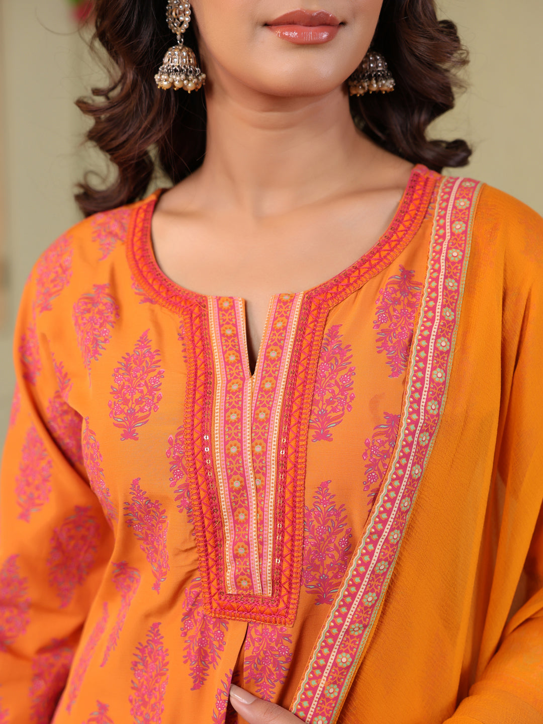 Span Orange Round Neck Rayon Kurta Set with Dupatta