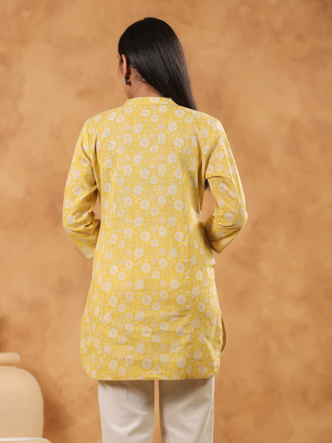 Span Yellow Mandarin Neck Cotton Kurta