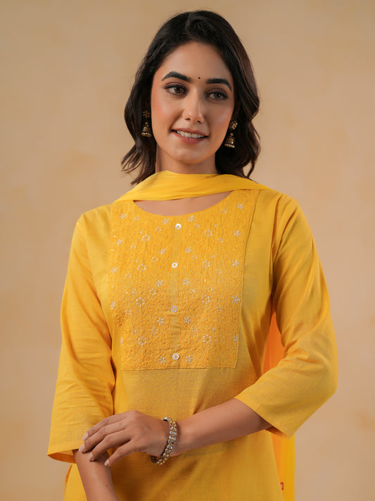 Span Yellow Round Neck Cotton Kurta Set with Dupatta
