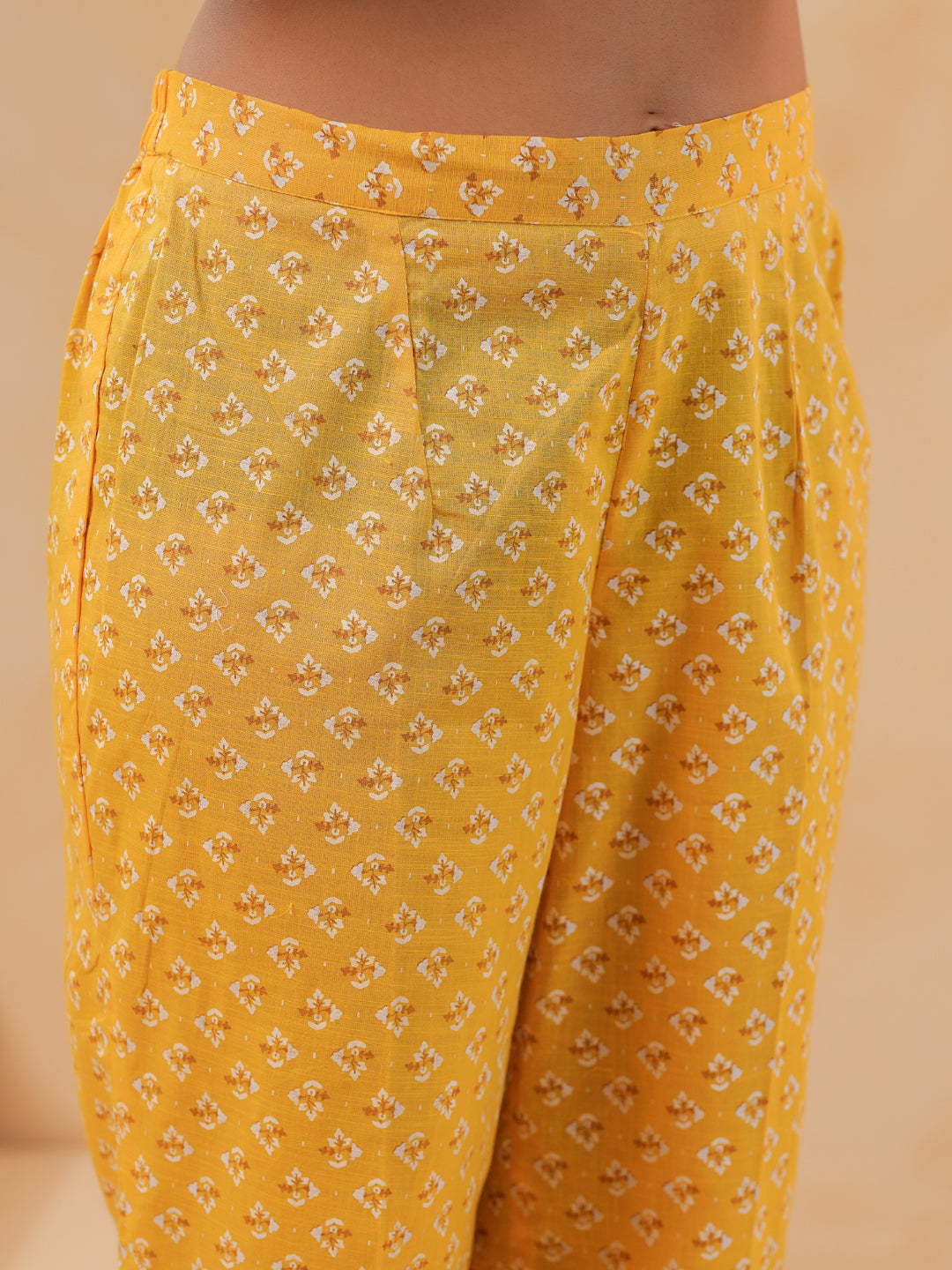 Span Yellow Round Neck Cotton Kurta Set with Dupatta