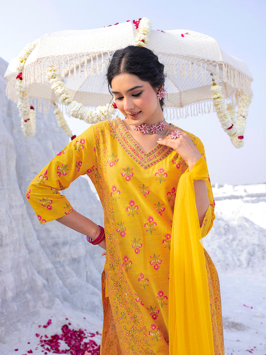 Span Yellow V-Neck Silk Kurta Set with Dupatta