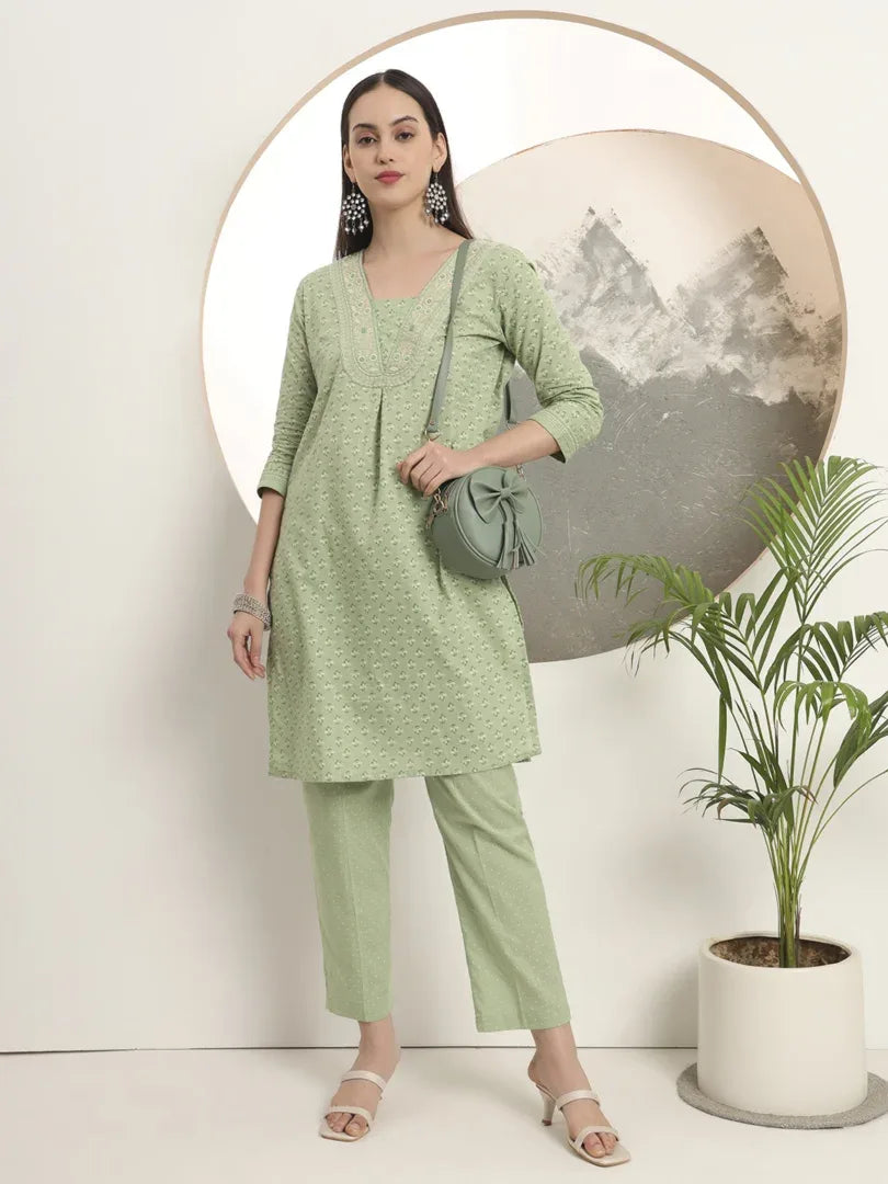 Span Green Deep-V Cotton Co-Ord Set(Set of 2)