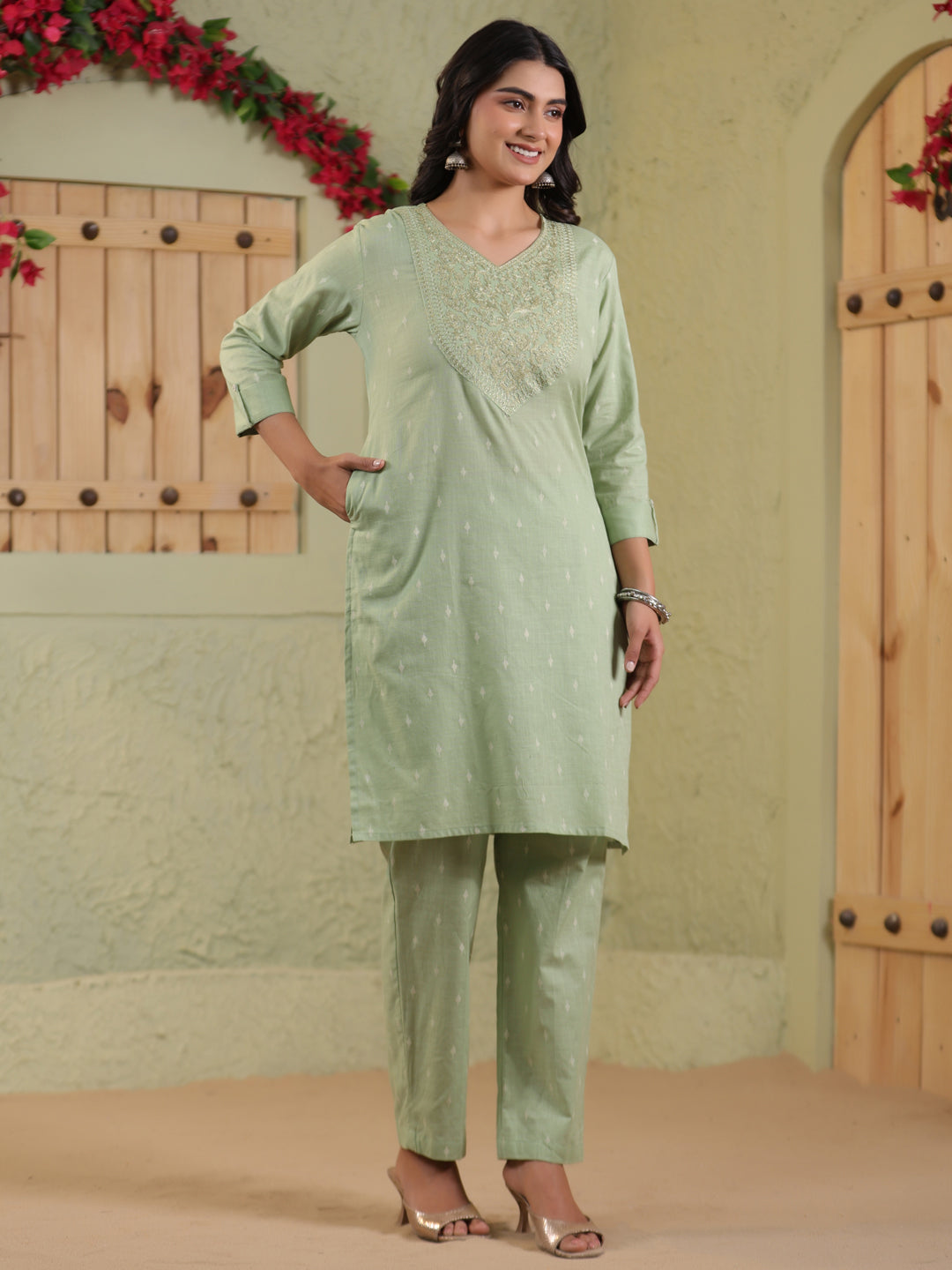 Span Green V-Neck Cotton Kurta Set with Dupatta