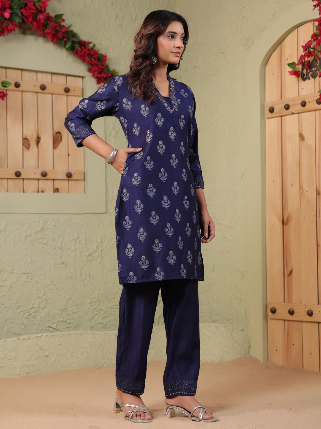 Span Blue Deep-V Viscose Co-Ord Set(Set of 2)