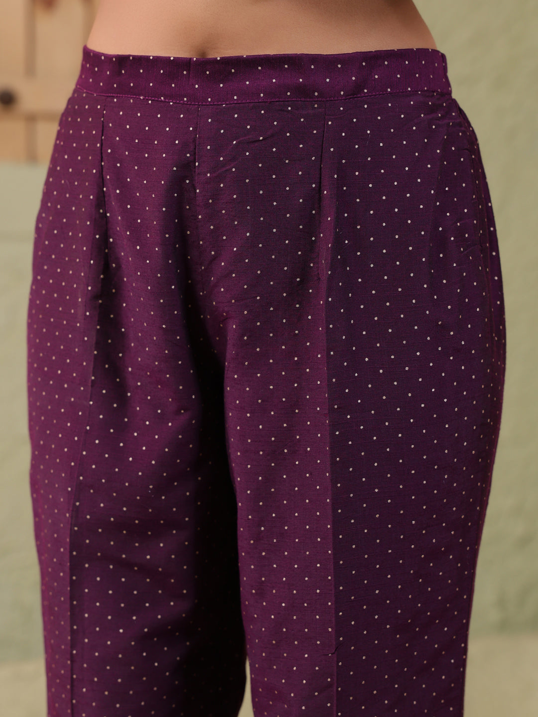 Span Purple V-Neck Silk Kurta Set with Dupatta
