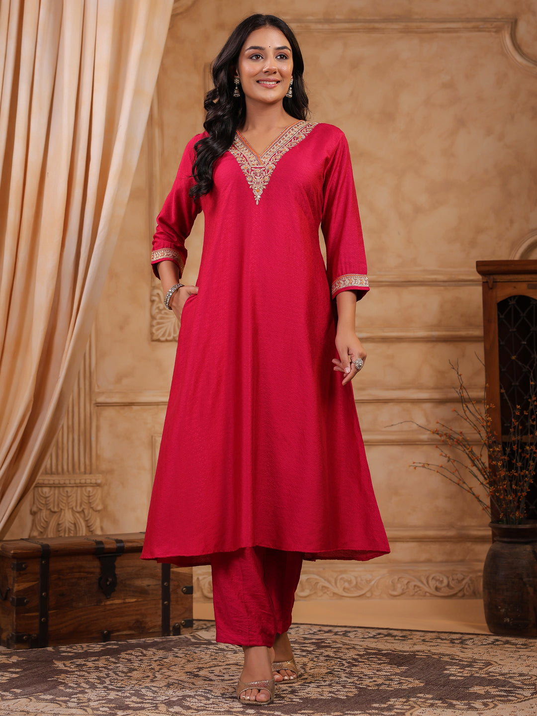 Span Pink V Neck Viscose Kurta Set with Dupatta