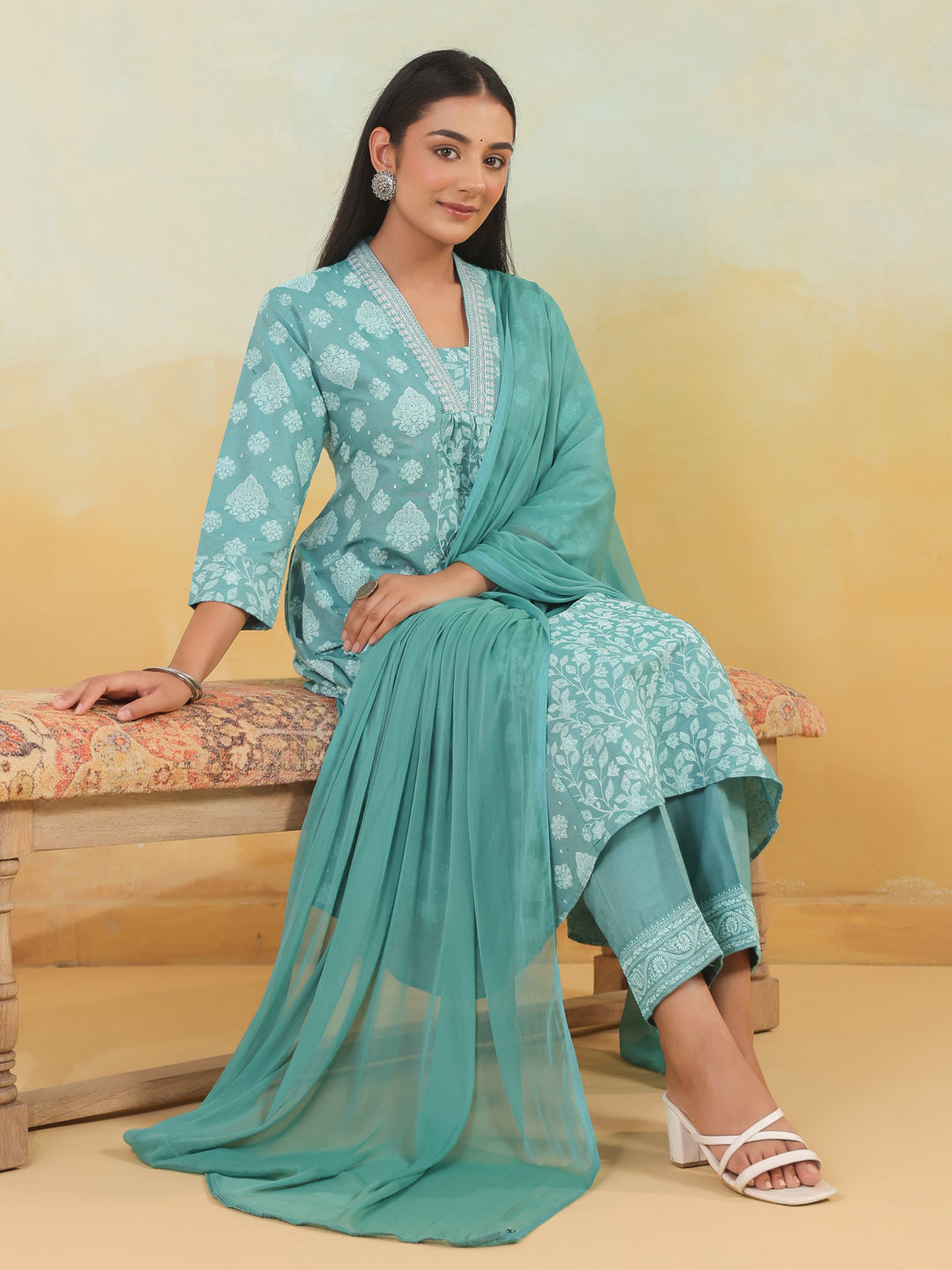 Span Green Deep V Cotton Kurta Set with Dupatta