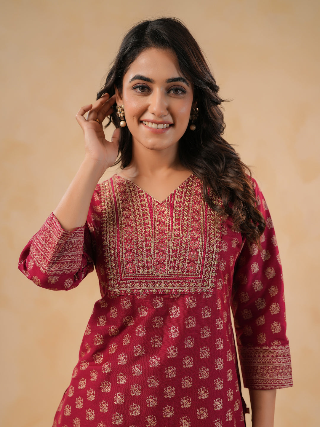 Span Red V Neck Silk Kurta