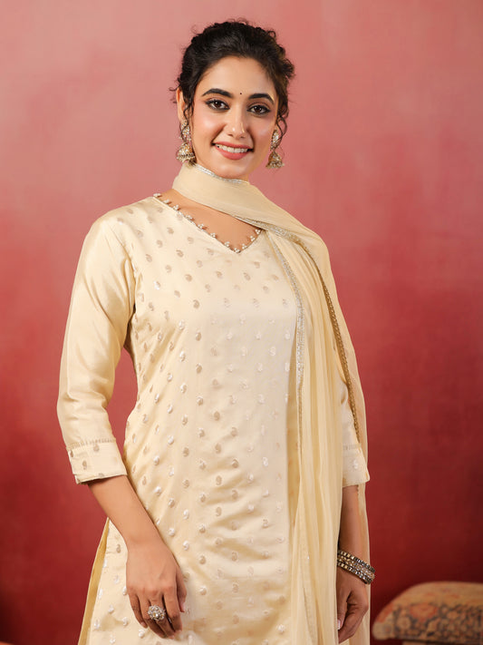 Span Ivory V Neck Viscose Kurta Set with Dupatta