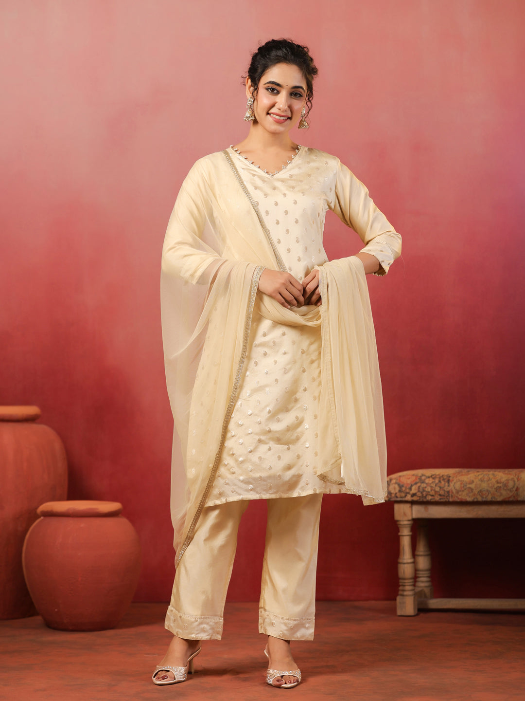 Span Ivory V Neck Viscose Kurta Set with Dupatta