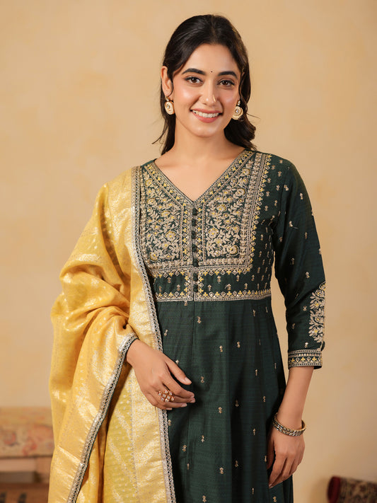 Span Green V Neck Viscose Kurta Set with Dupatta