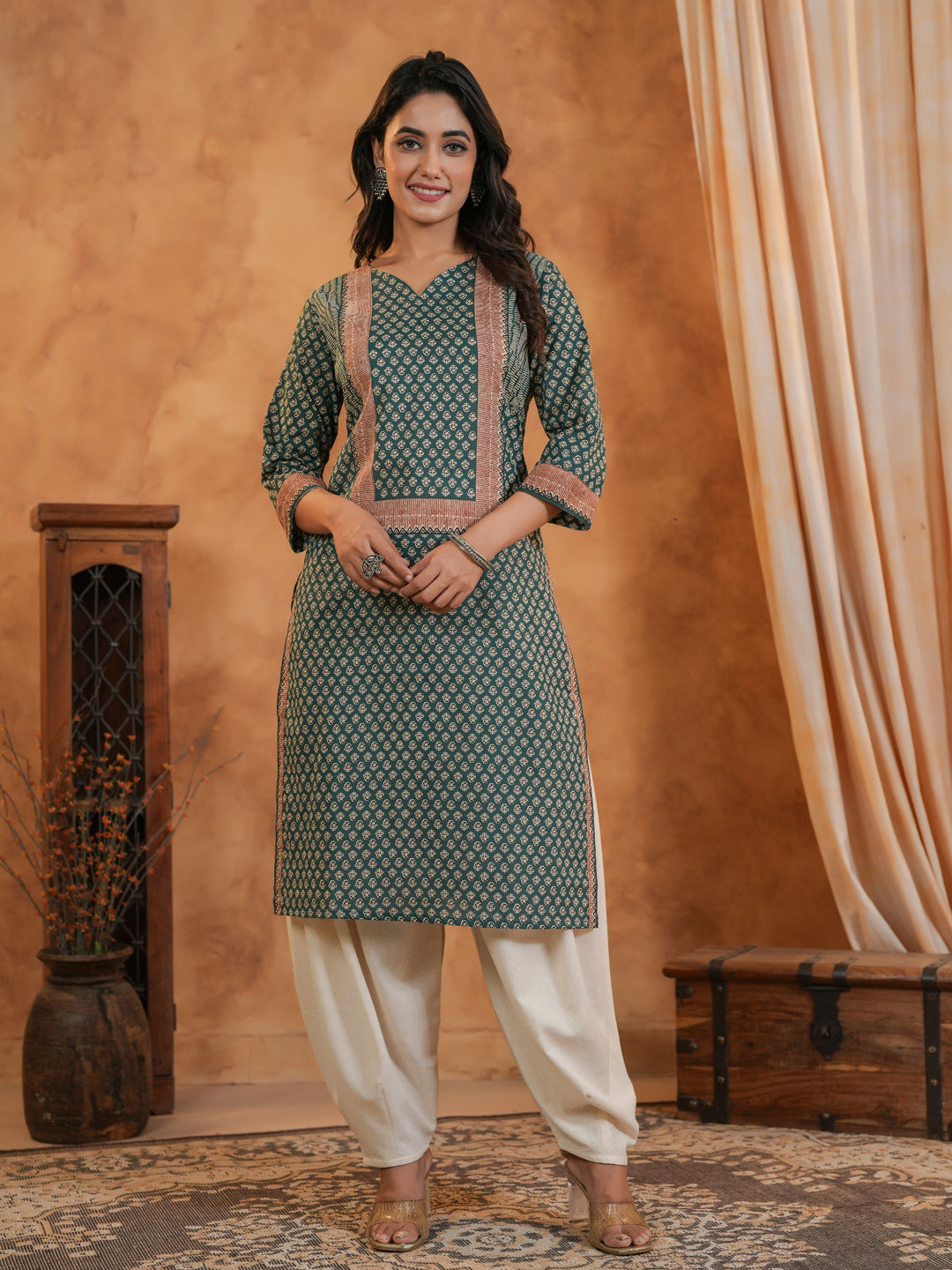 Span Green V Neck Cotton Kurta