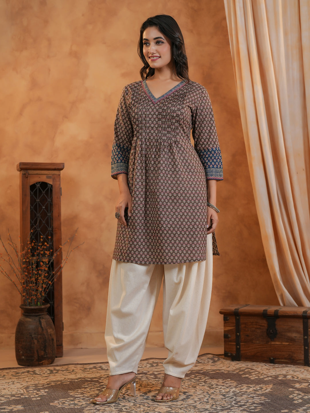 Span Brown V Neck Cotton Short Kurta