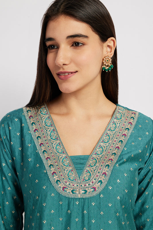Span Green Deep V Viscose Kurta