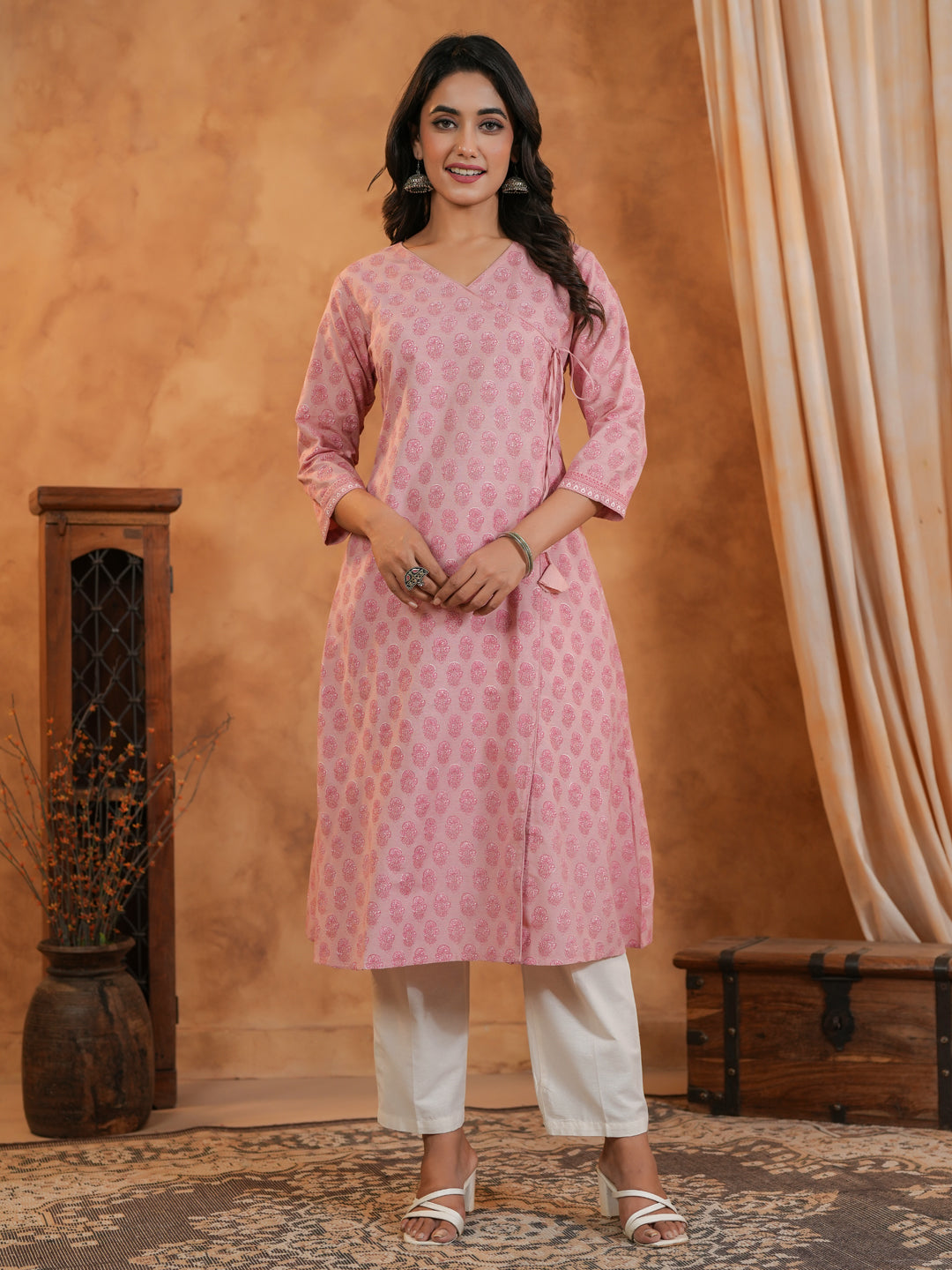 Span Pink V Neck Cotton Kurta Set