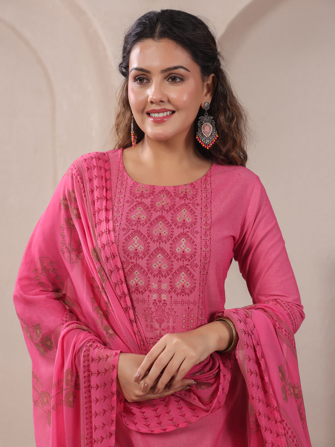 Span Pink Round neck Cotton Kurta Set with Dupatta