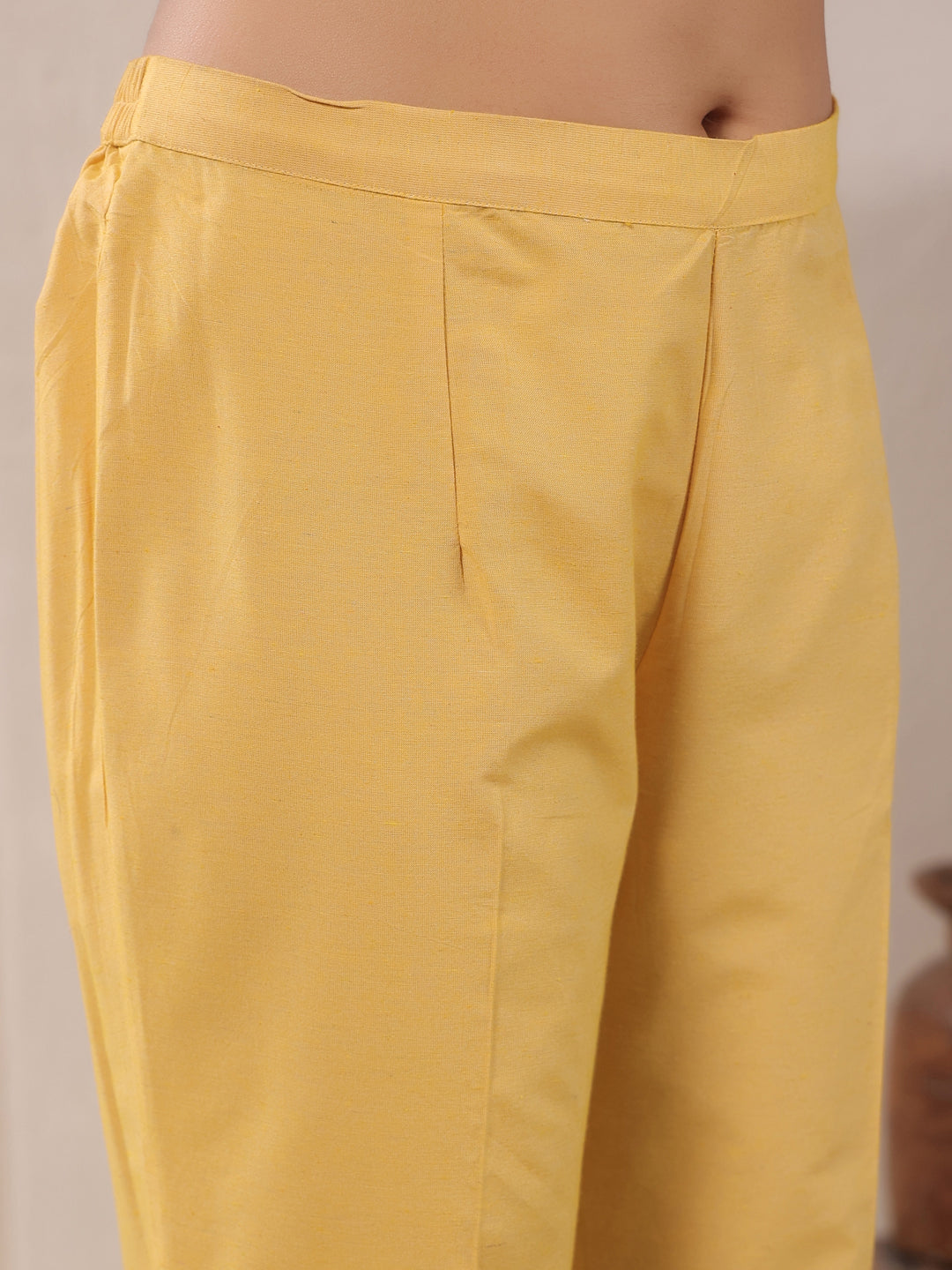 Span Yellow Key Hole Neck Kurta Set with Dupatta