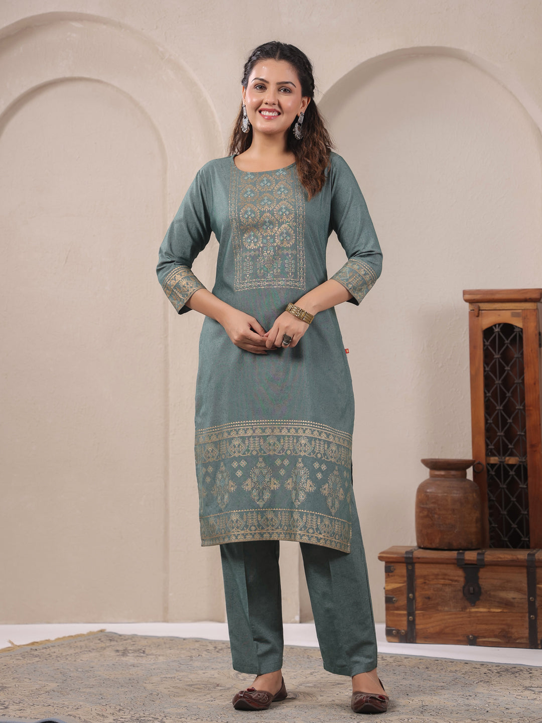 Span Green Round Neck Cotton Kurta Set with Dupatta