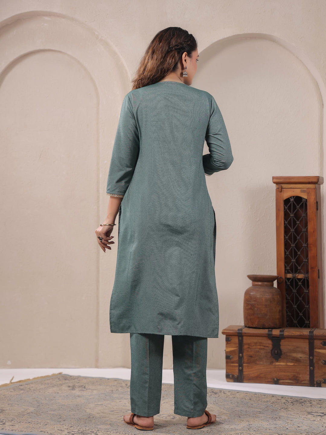 Span Green Round V Neck Cotton Kurta Set with Dupatta