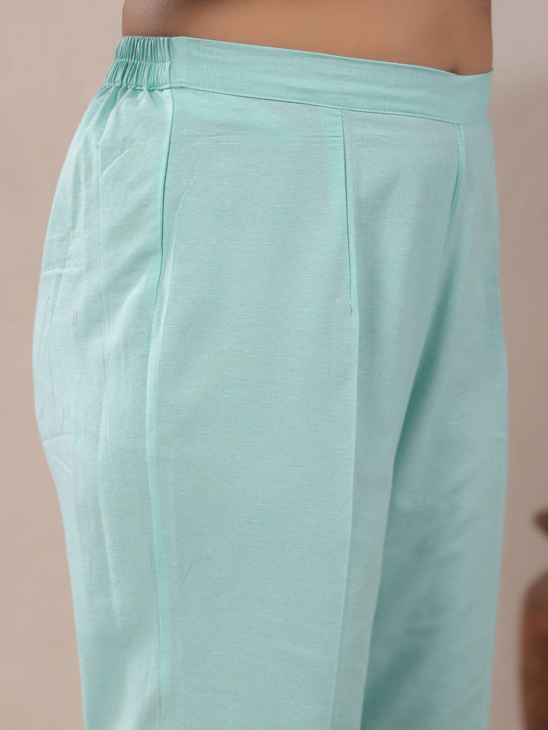 Span Green Round Neck Cotton Kurta Set with Dupatta