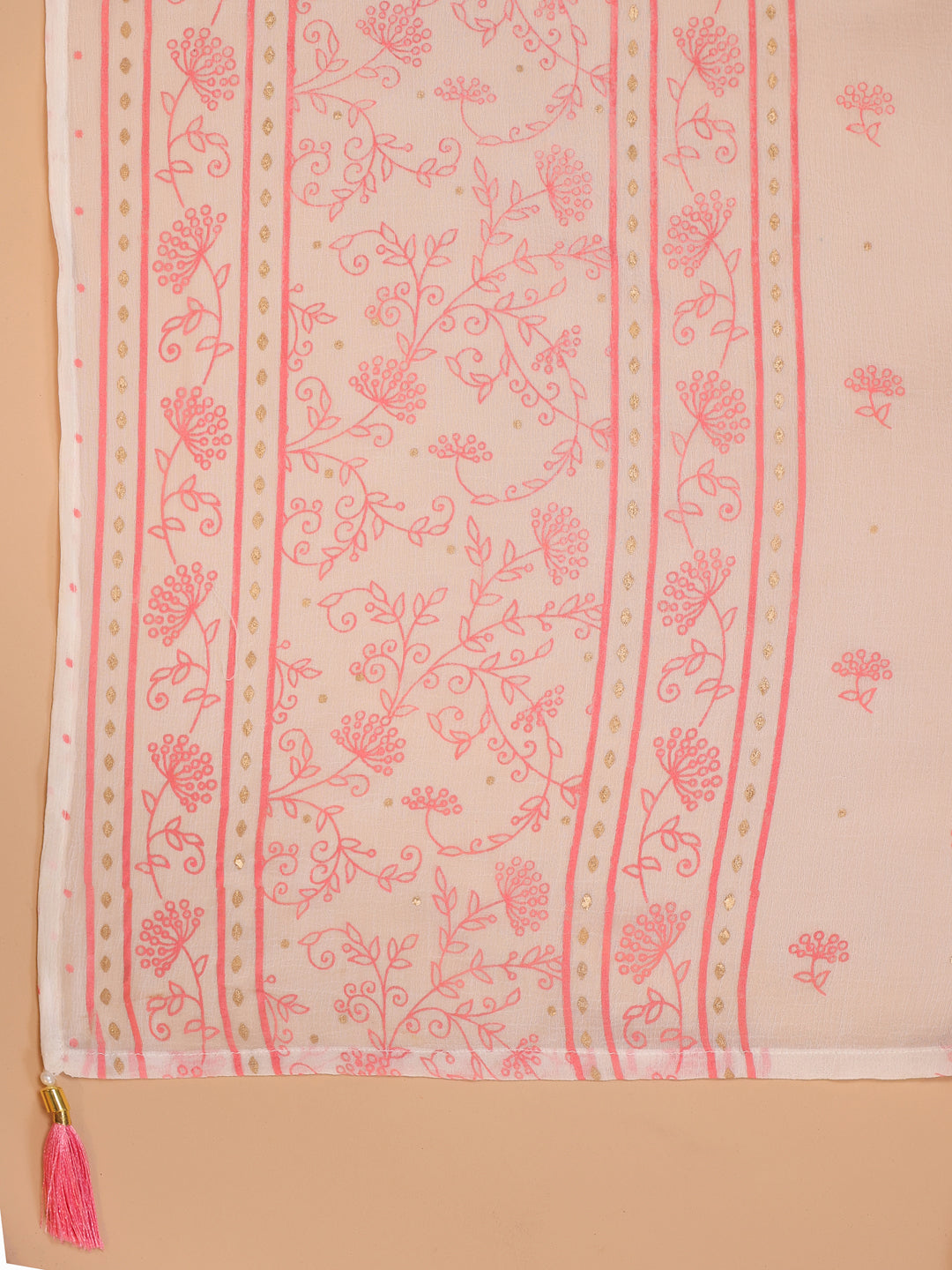 Span Off White Key Hole Neck Kurta Set with Dupatta
