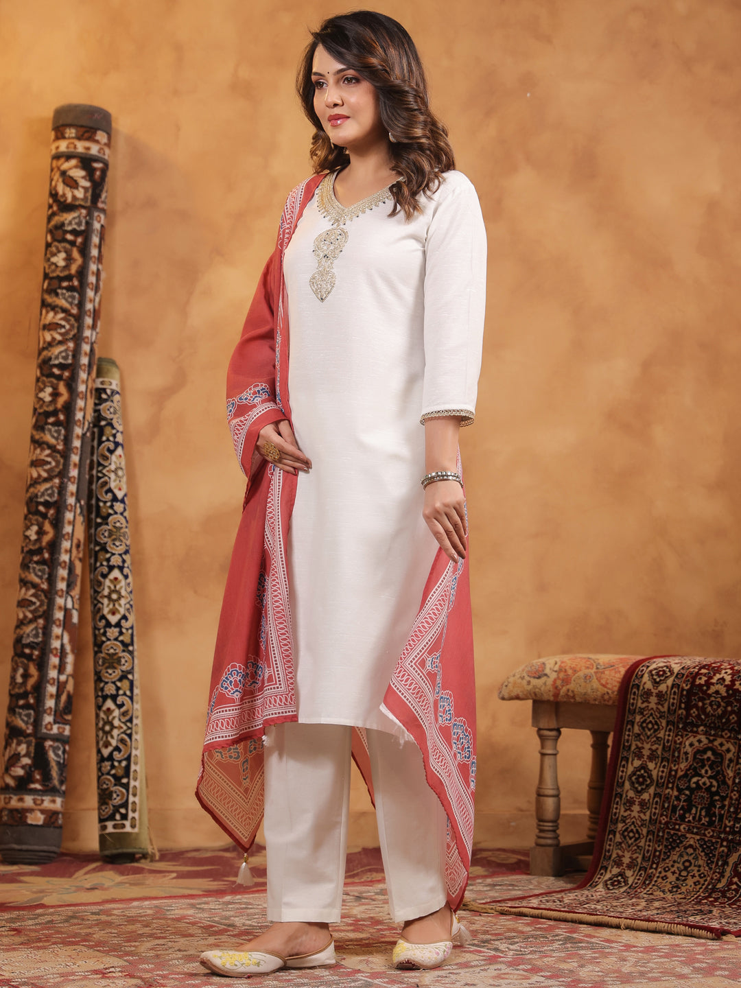 Span Off White Round V Neck Cotton Kurta Set with Dupatta