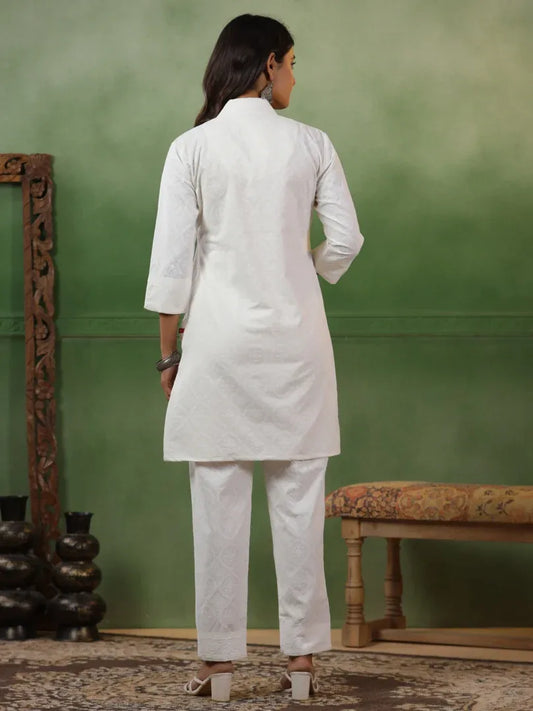 Span White Collard Co-Ord Set (Set of 2)