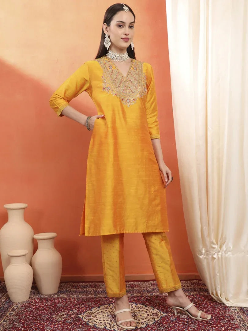 Span Yellow V-Neck Silk Kurta Set with Dupatta