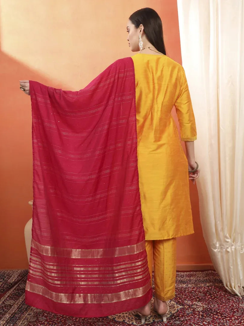 Span Yellow V-Neck Silk Kurta Set with Dupatta