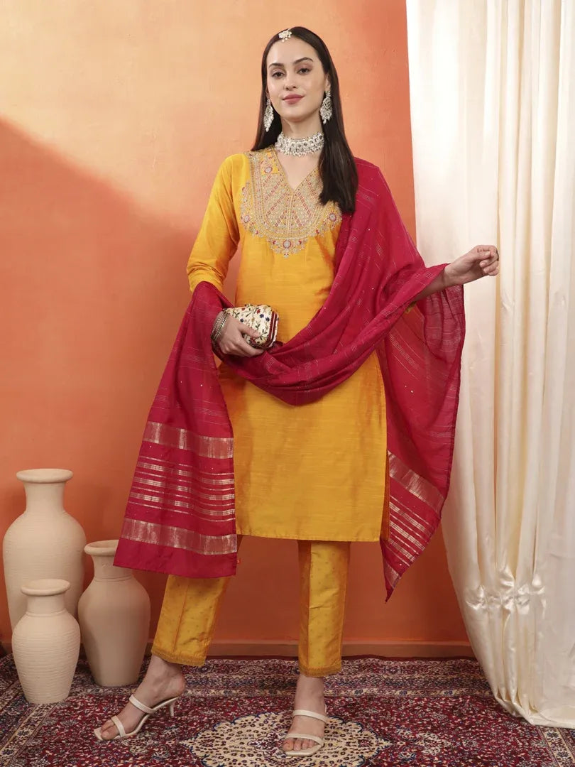 Span Yellow V-Neck Silk Kurta Set with Dupatta