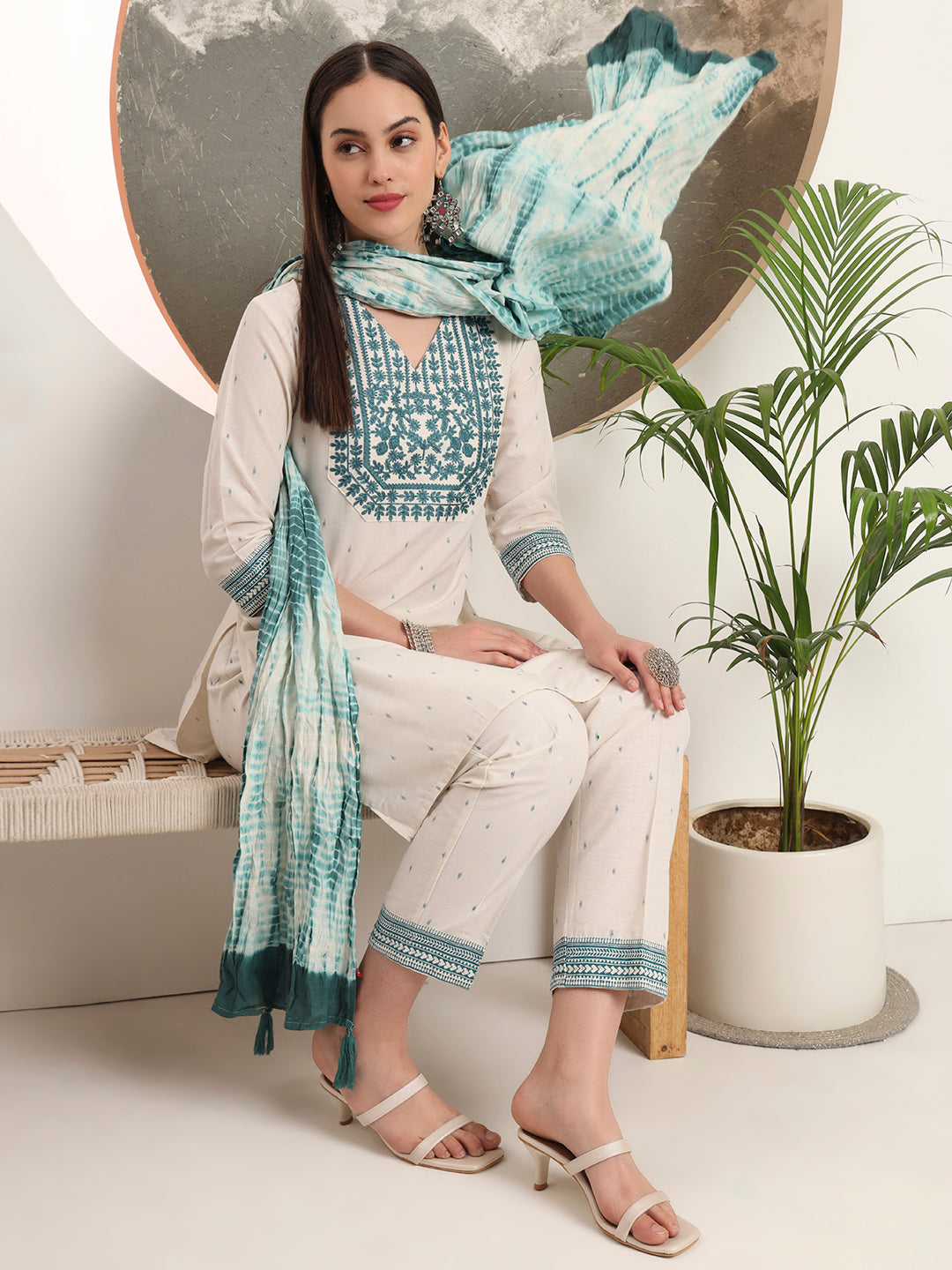 Span White V Neck Cotton Kurta Set with Dupatta