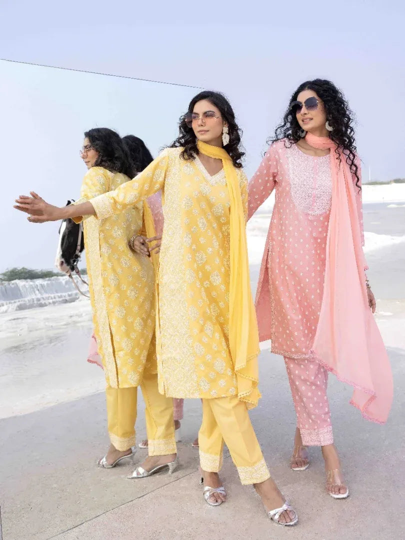 Span Pink Chiffon Kurta Set with Dupatta