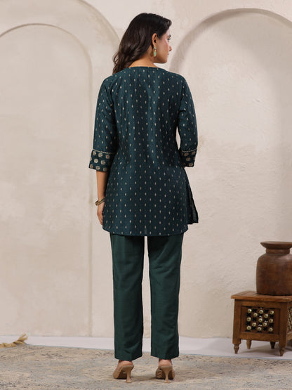Span Green V Neck Viscose Short Kurta