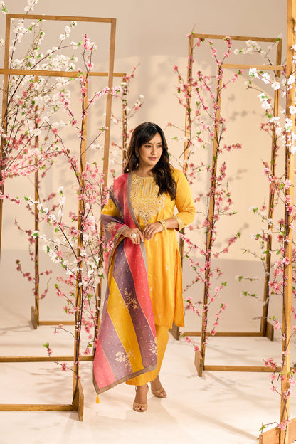Span Yellow Round Neck Silk Kurta