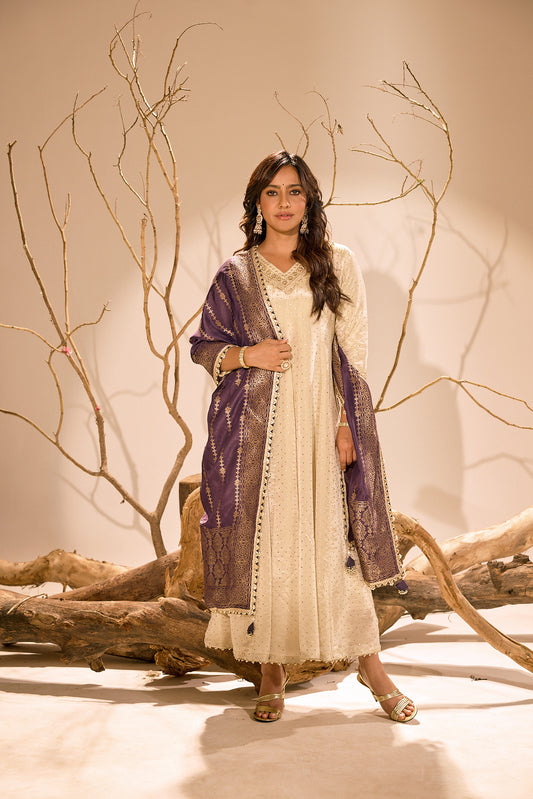 Span ivory V Neck Silk 2PCS Set