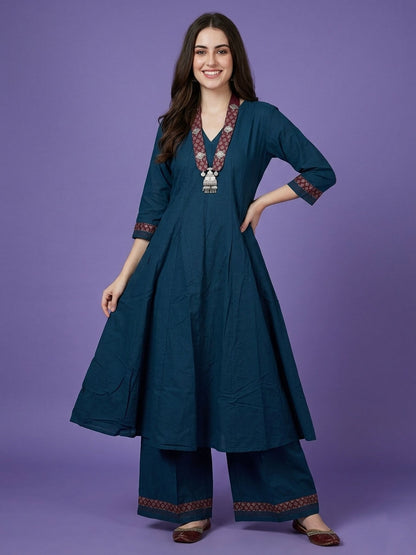 Blue V Neck Slik Cord Set