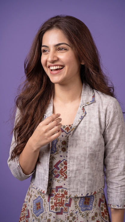 G Pruple Notched Collar Cotton Mulmul Gown With Crop Jacket
