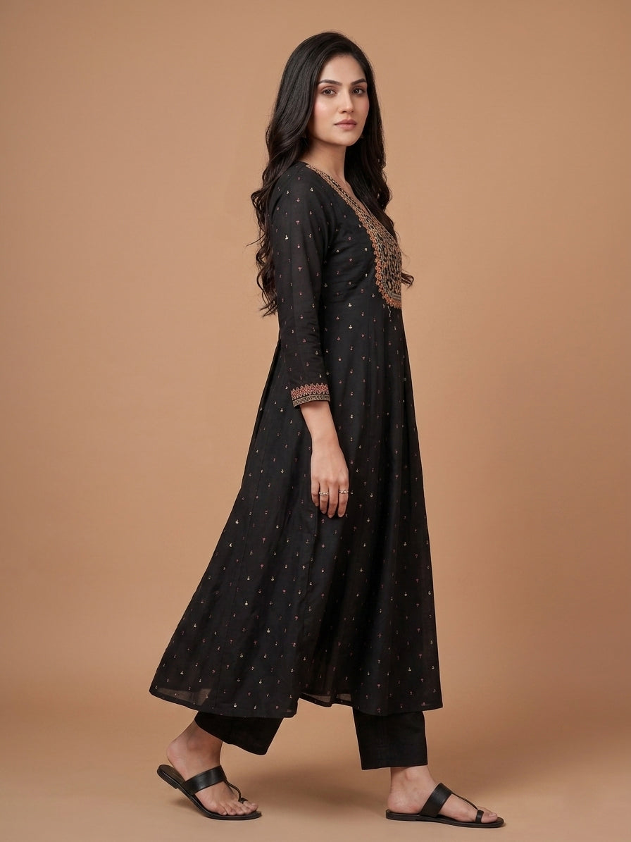 Silk Slub Doria Work Anarkali Suit-Set