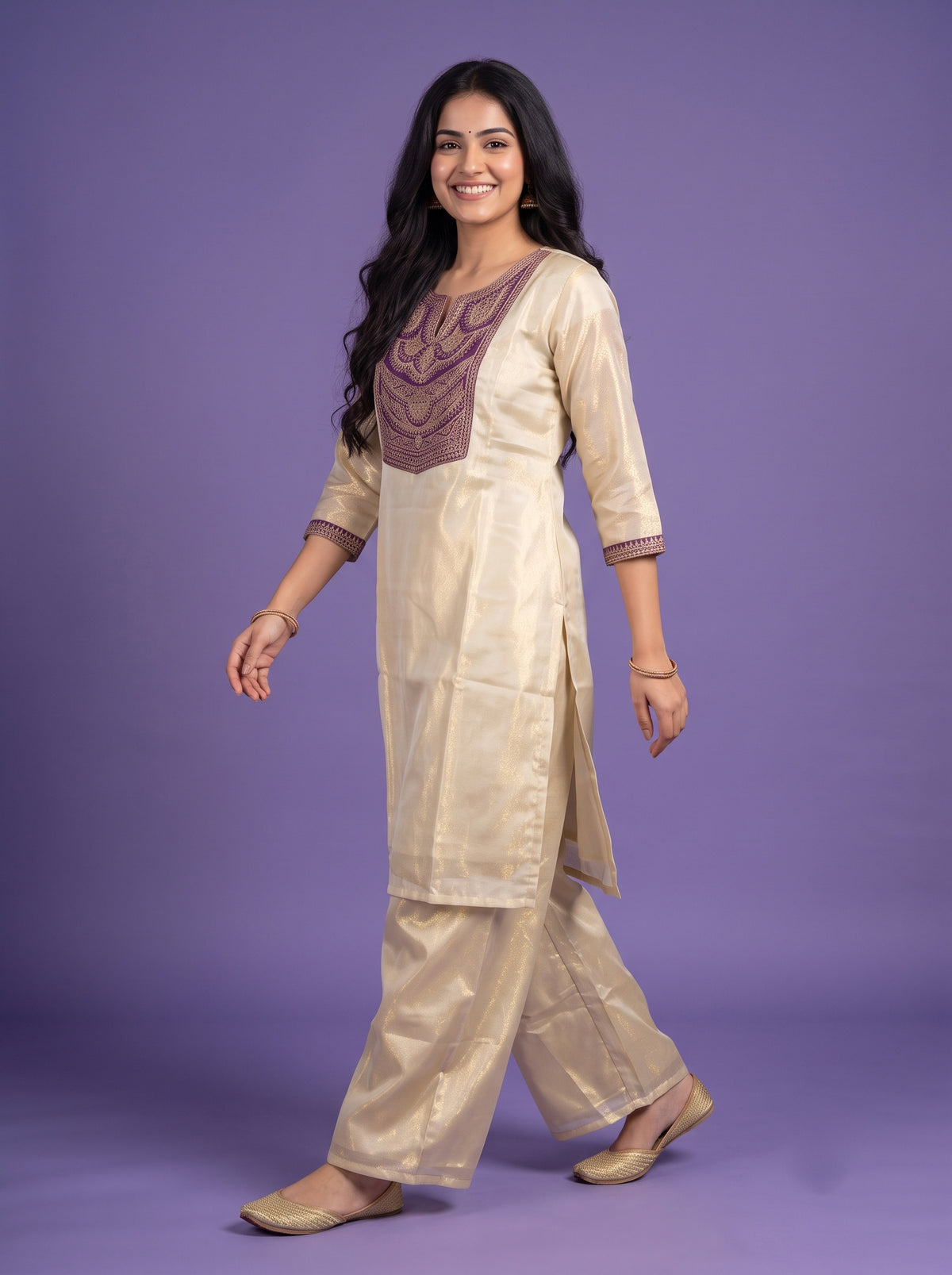 Gold-Toned Zari Woven Design Straight Kurta with Palazzos