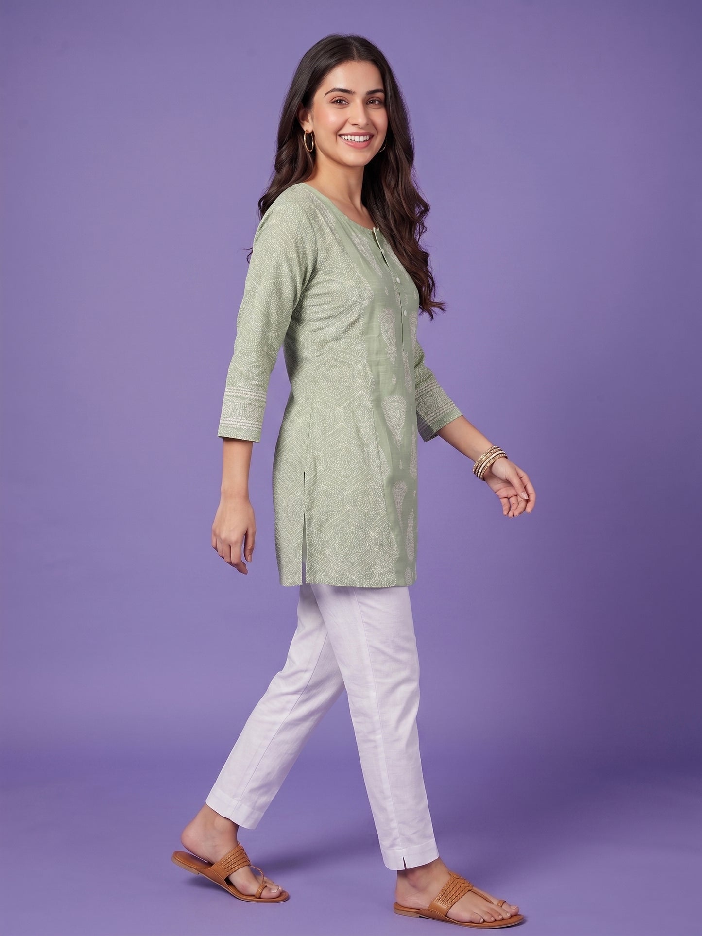 Green Round Neck Reyon Short Kurta