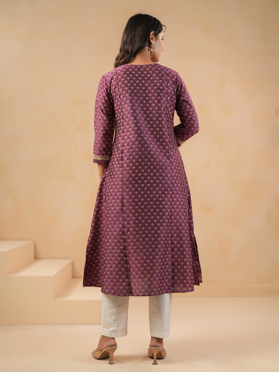 Span Purple V Neck Silk Kurta Set