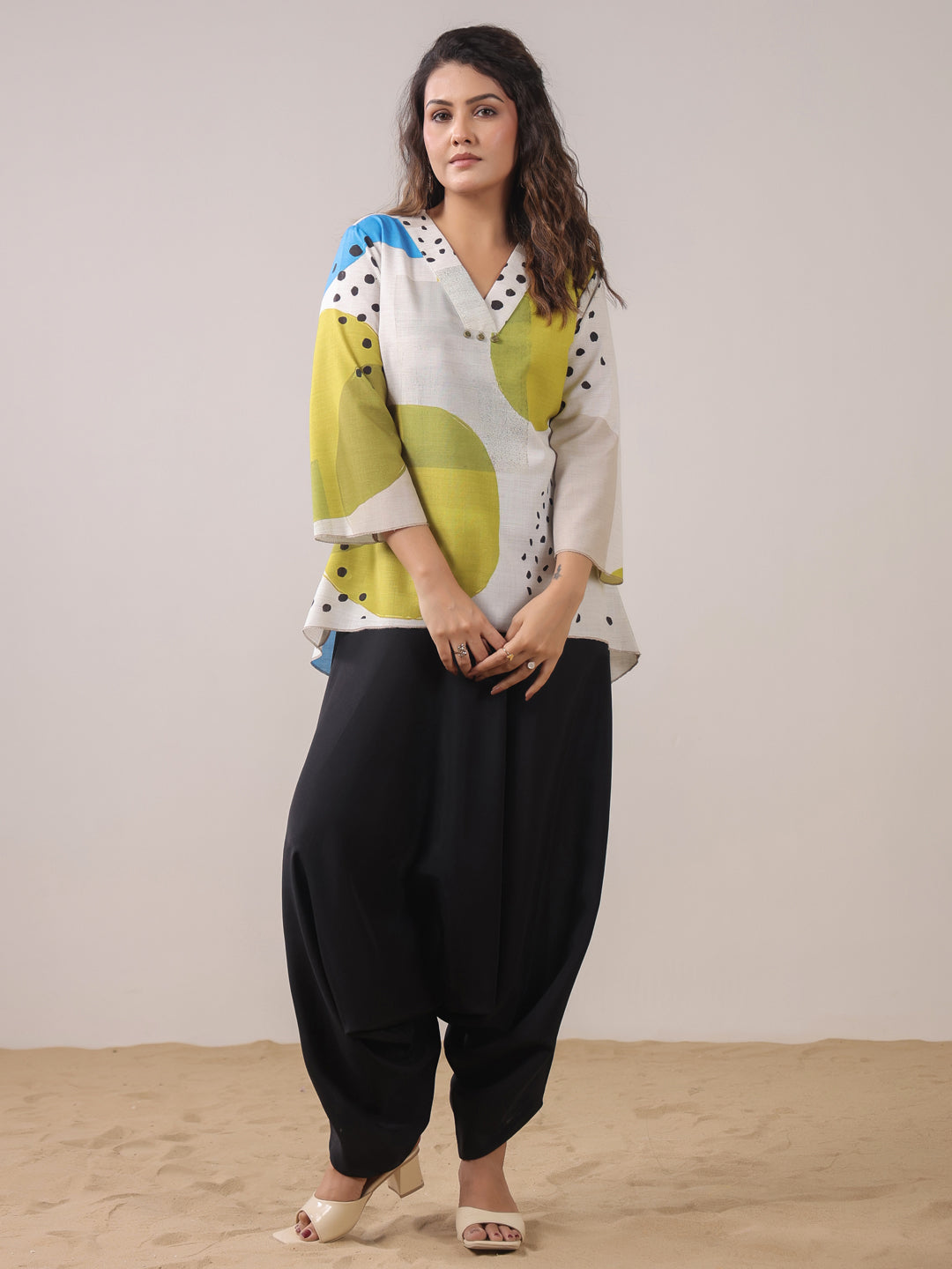 Span Ivory V Neck Visocse Cord Set