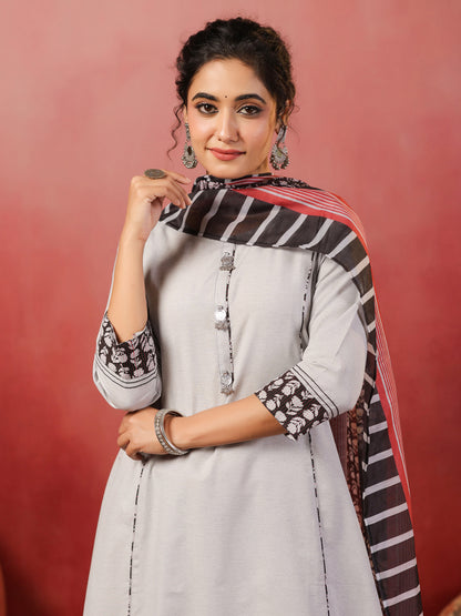 Span Grey Round Neck Cotton Kurta Set with Dupatta