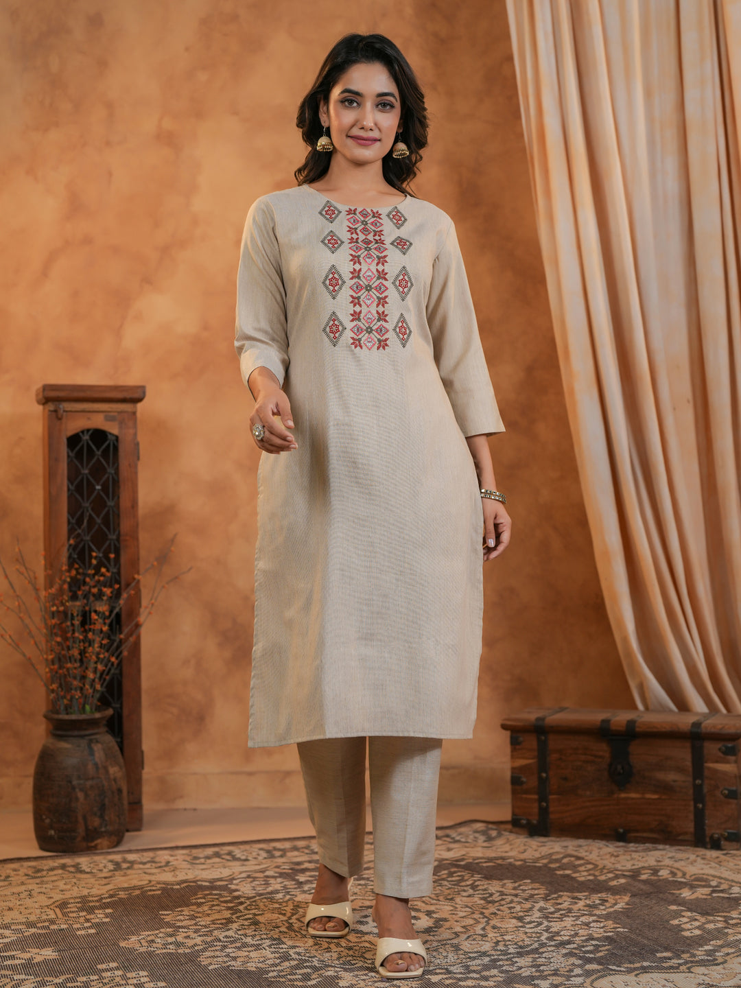 Span Beige Round Neck Cotton Kurta Set