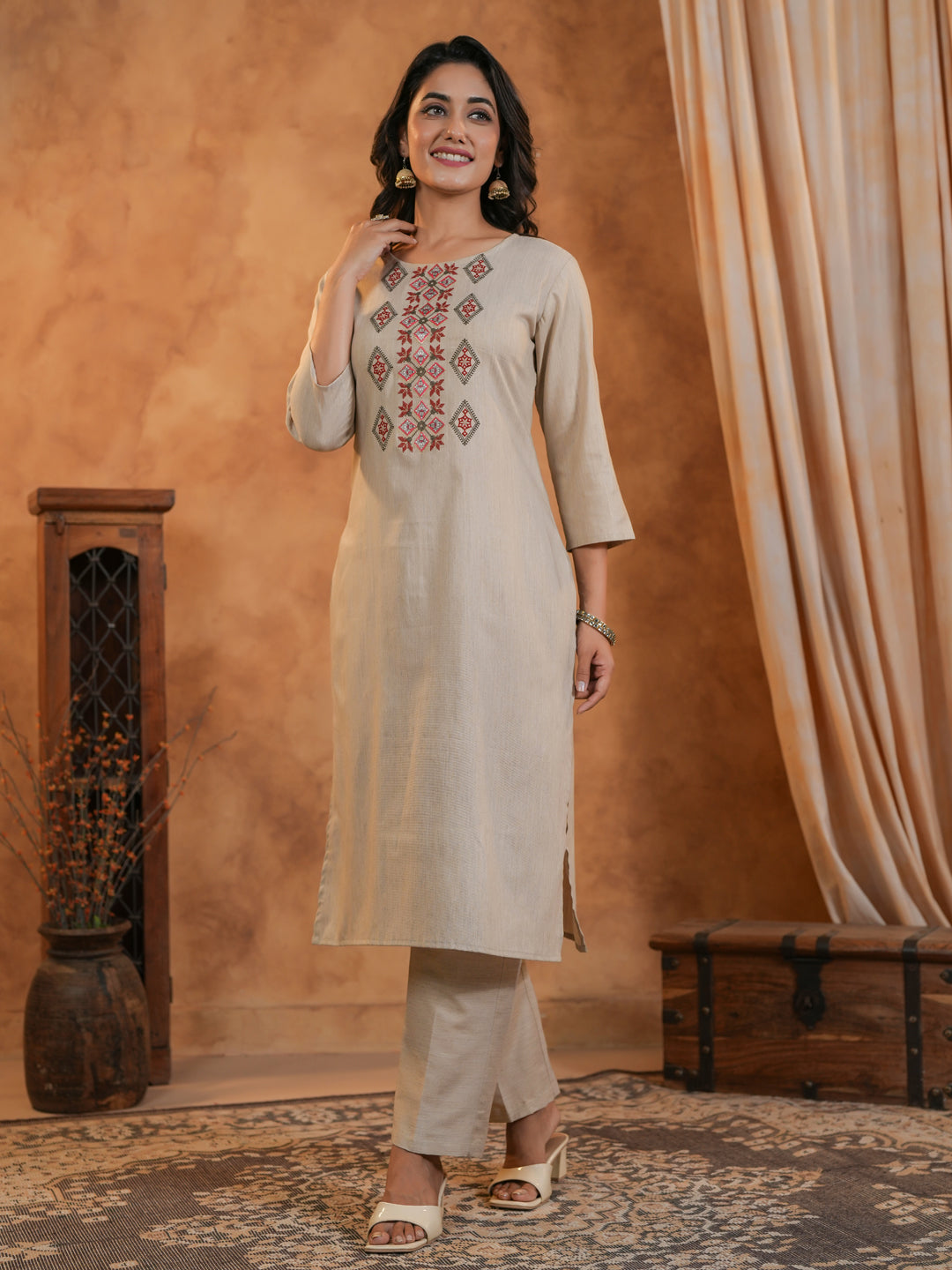 Span Beige Round Neck Cotton Kurta Set