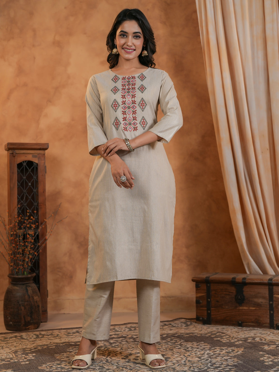 Span Beige Round Neck Cotton Kurta Set